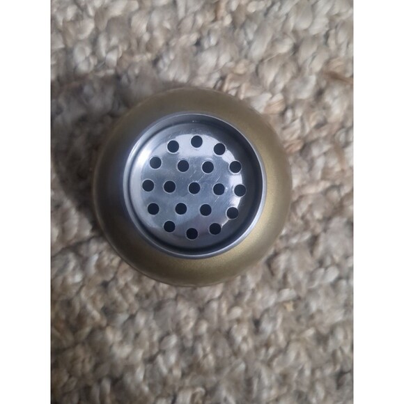 Cocktail Martini Shaker Stainless Steel Gold, 24 oz - Picture 8 of 13